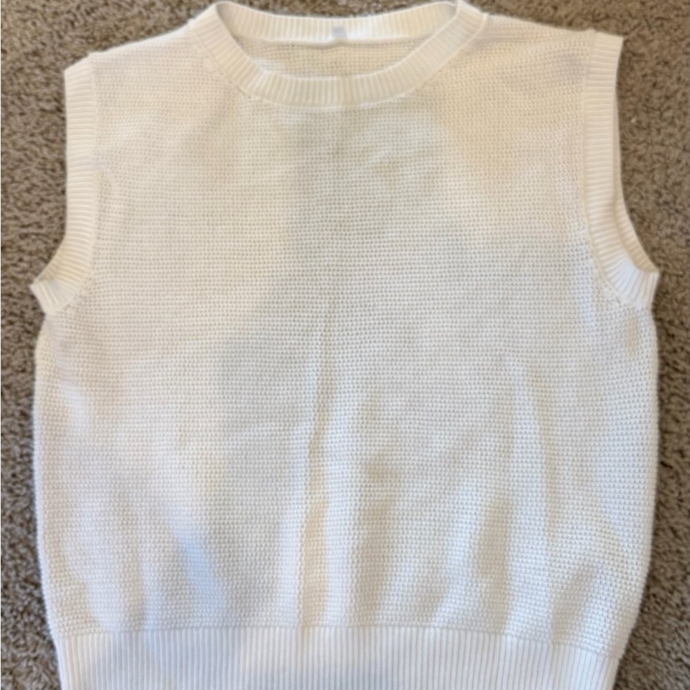 White Sleeveless Knit Sweater Vest